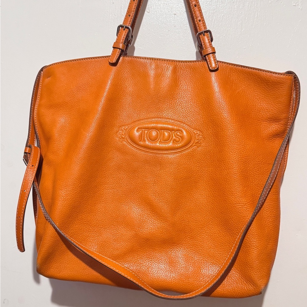 Tod's Vibrant Orange Shoulder Bag